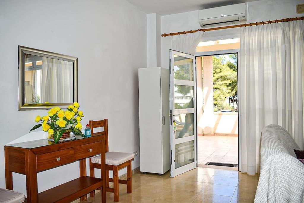 דירות Apartamento Maria,Bahia De Alcudia מראה חיצוני תמונה